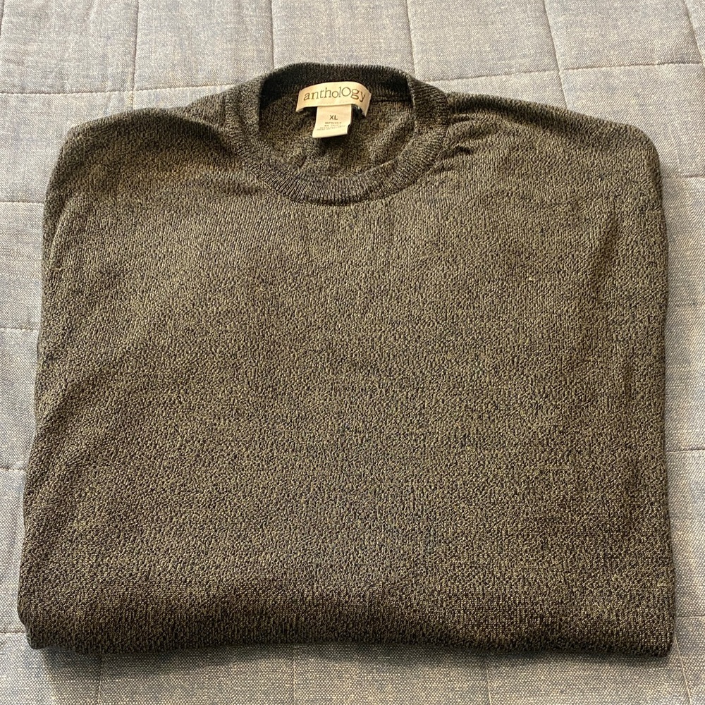 Vintage 90’s AntholOgy 100% Silk Crewneck Gray Sweater